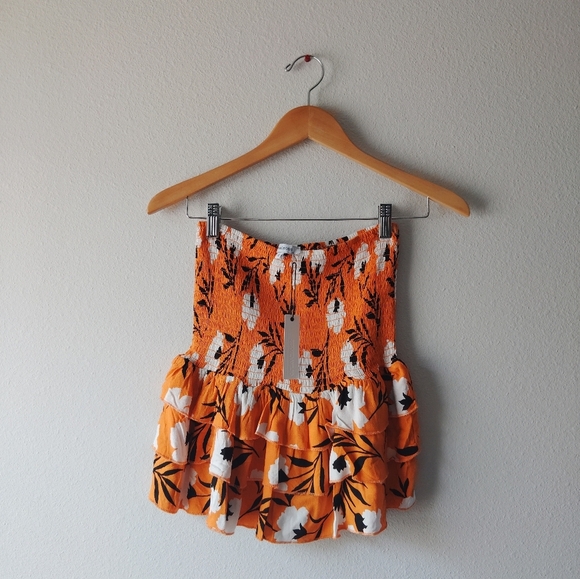 Olivaceous Tops - Olivia Ceous Ruffle Tube Top